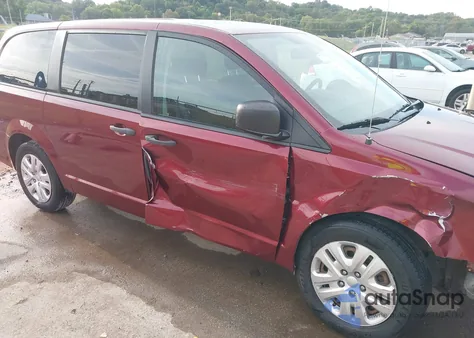 2019 Dodge Grand Caravan Se z USA, uszkodzony, nr VIN 2C4RDGBG3KR740438